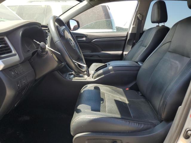 Photo 7 from auction – 2019 TOYOTA HIGHLANDER with VIN 5TDDZRFHXKS991619