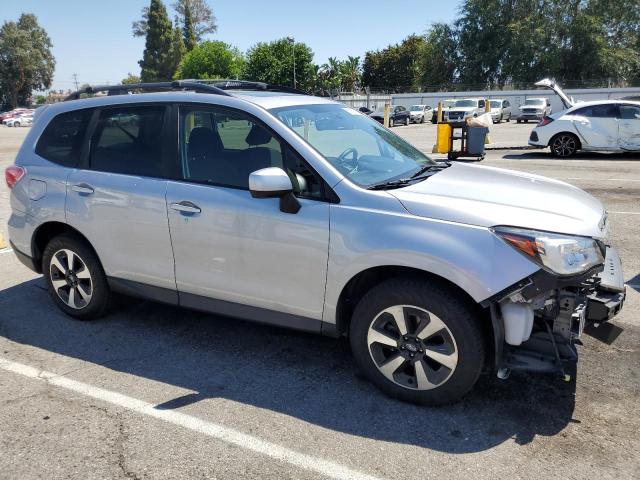 Photo 4 from auction – 2018 SUBARU FORESTER 2 with VIN JF2SJAGC0JH532221