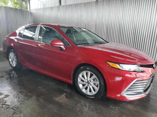 Photo 4 from auction – 2022 TOYOTA CAMRY LE with VIN 4T1C11AK8NU651789
