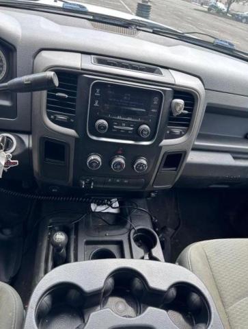 Photo 9 from auction – 2015 RAM 3500 ST with VIN 3C63RRGLXFG555864
