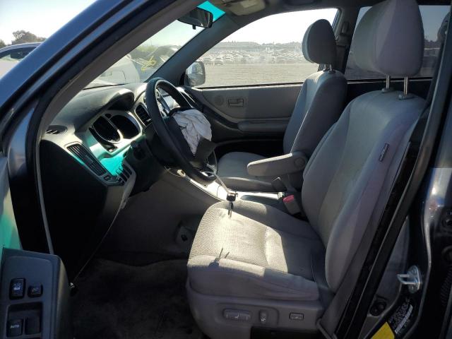Photo 7 from auction – 2005 TOYOTA HIGHLANDER with VIN JTEGD21A750117390