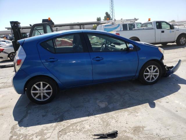 Photo 3 from auction – 2012 TOYOTA PRIUS C with VIN JTDKDTB33C1014883