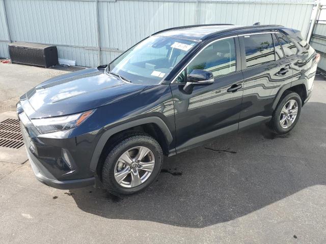 Photo 1 from auction – 2022 TOYOTA RAV4 XLE with VIN 2T3P1RFV6NC273645