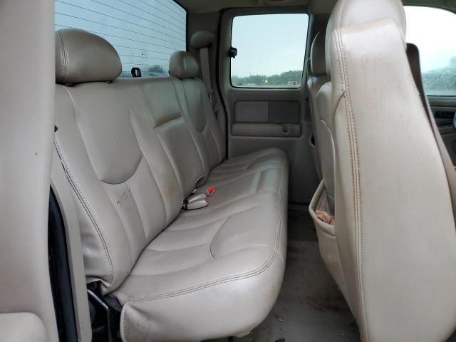Photo 10 from auction – 2004 CHEVROLET SILVERADO with VIN 2GCEC19T841104343