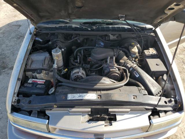 Photo 11 from auction – 2002 CHEVROLET BLAZER with VIN 1GNCS18W32K204831