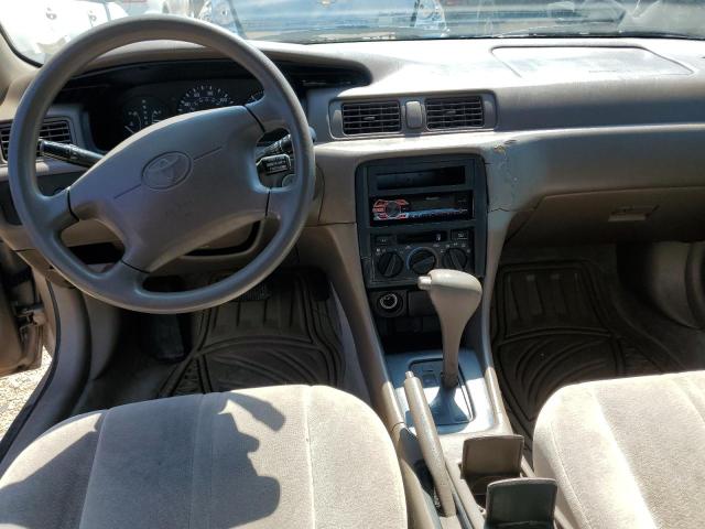 Photo 8 from auction – 1998 TOYOTA CAMRY CE with VIN 4T1BG22K2WU379739