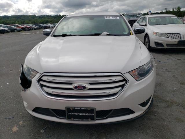 Photo 5 from auction – 2015 FORD TAURUS LIM with VIN 1FAHP2F81FG171837