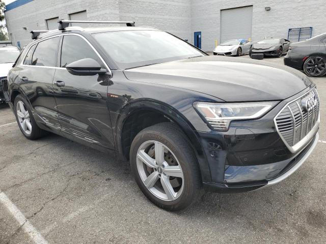 Фото 4 с аукциона – 2019 AUDI E-TRON PRE с VIN WA1LAAGE1KB011639