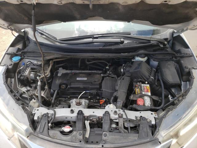 Photo 12 from auction – 2016 HONDA CR-V SE with VIN 2HKRM3H45GH558959