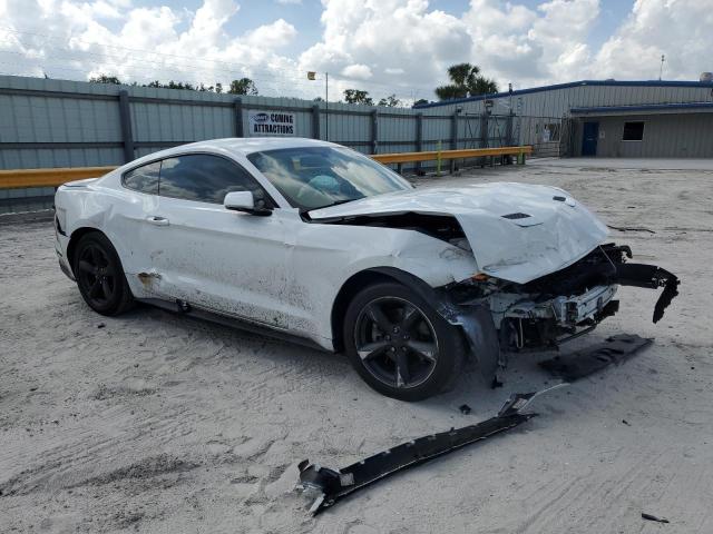 Photo 4 from auction – 2018 FORD MUSTANG with VIN 1FA6P8THXJ5107184