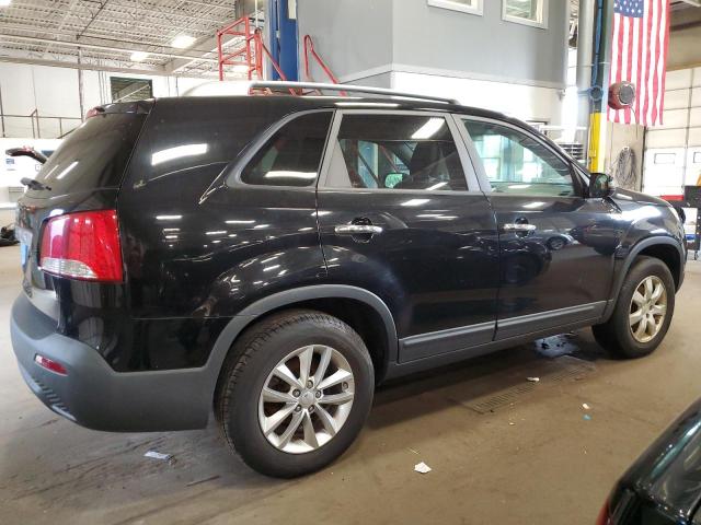 Photo 3 from auction – 2011 KIA SORENTO with VIN 5XYKT3A12BG003780