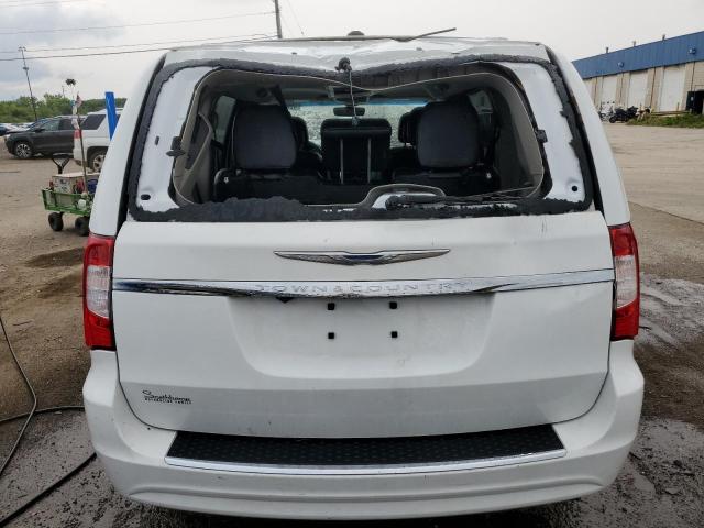 Photo 6 from auction – 2016 CHRYSLER TOWN & COU with VIN 2C4RC1BG2GR306700