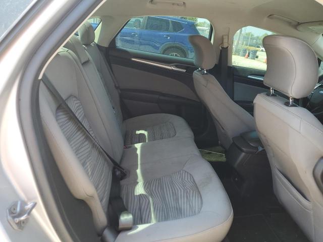 Photo 10 from auction – 2016 FORD FUSION S with VIN 3FA6P0G74GR324190
