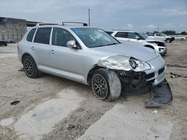Photo 4 from auction – 2005 PORSCHE CAYENNE S with VIN WP1AB29P15LA61968