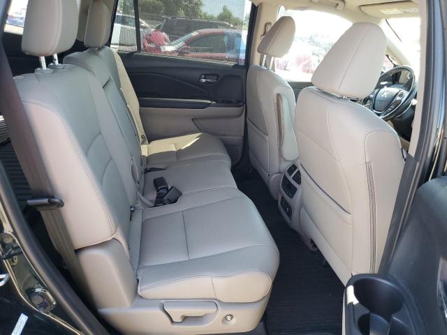 Photo 11 from auction – 2016 HONDA PILOT TOUR with VIN 5FNYF6H99GB088338