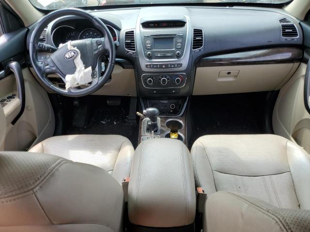 Photo 8 from auction – 2015 KIA SORENTO LX with VIN 5XYKTCA69FG616691