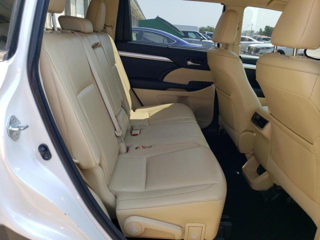 Photo 11 from auction – 2015 TOYOTA HIGHLANDER with VIN 5TDKKRFH9FS052799