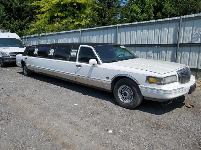 Photo 4 from auction – 1996 LINCOLN TOWN CAR E with VIN 1LNLM81W7TY621420