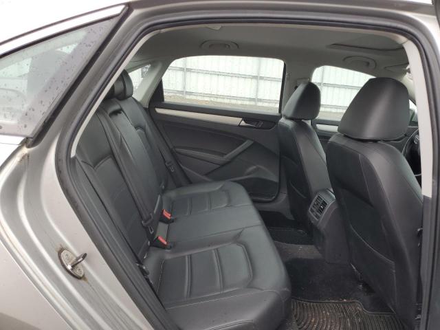 Photo 10 from auction – 2013 VOLKSWAGEN PASSAT SE with VIN 1VWBP7A33DC011095