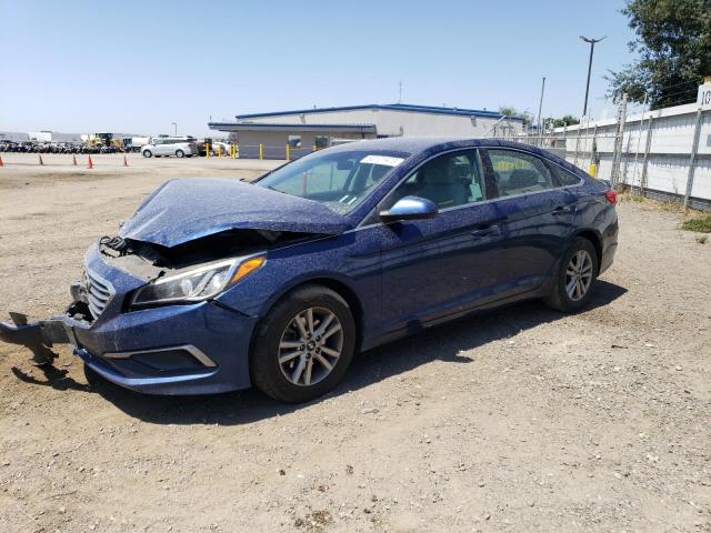 HYUNDAI SONATA SE 2017 with VIN 5NPE24AF8HH461696 - Photo from auction