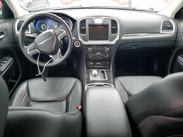 Photo 8 from auction – 2015 CHRYSLER 300 LIMITE with VIN 2C3CCAAG3FH832897