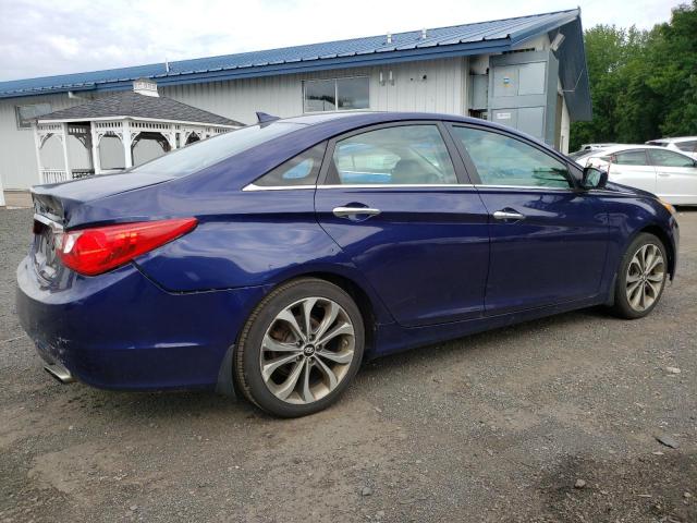 Photo 3 from auction – 2013 HYUNDAI SONATA SE with VIN 5NPEC4AB7DH719839