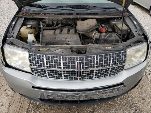 Photo 12 from auction – 2007 LINCOLN MKX with VIN 2LMDU88CX7BJ39810
