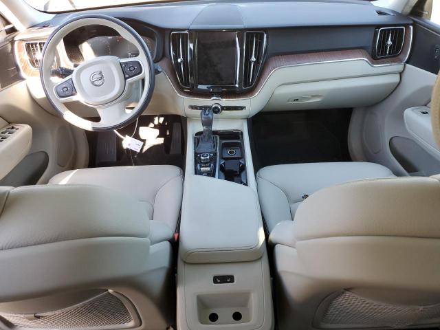 Photo 8 from auction – 2021 VOLVO XC60 T5 MO with VIN YV4102RK3M1695396