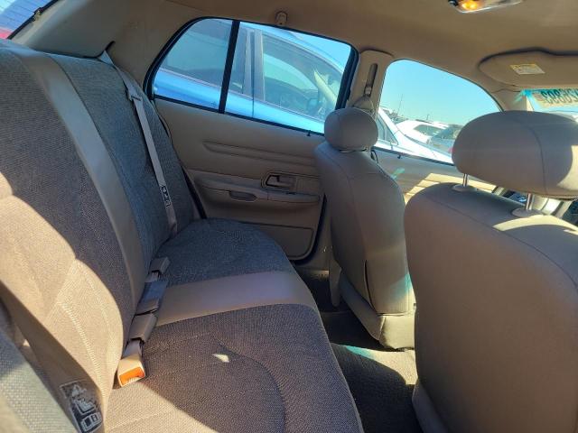 صورة رقم 10 من المزاد - 2002 FORD CROWN VICT مع VIN 2FAFP71W72X153728