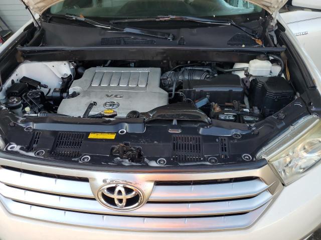 Photo 12 from auction – 2013 TOYOTA HIGHLANDER with VIN 5TDDK3EH6DS213694