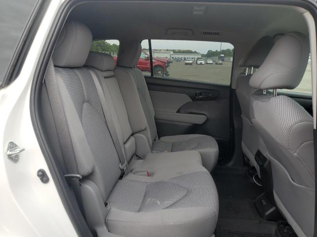 Photo 10 from auction – 2022 TOYOTA HIGHLANDER with VIN 5TDBZRBH3NS207329