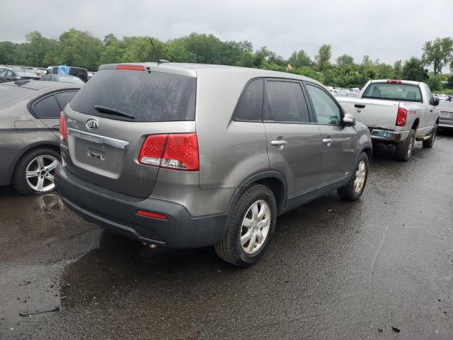 Photo 3 from auction – 2013 KIA SORENTO LX with VIN 5XYKTCA66DG373791