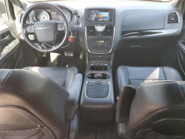 Photo 8 from auction – 2014 CHRYSLER TOWN & COU with VIN 2C4RC1HG4ER203945