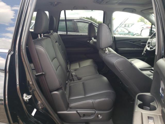 Photo 11 from auction – 2016 HONDA PILOT TOUR with VIN 5FNYF6H93GB052645