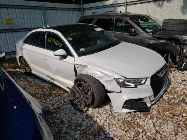 Снимка 4 от търг – 2017 AUDI A3 PREMIUM с VIN WAUJ8GFF9H1006335