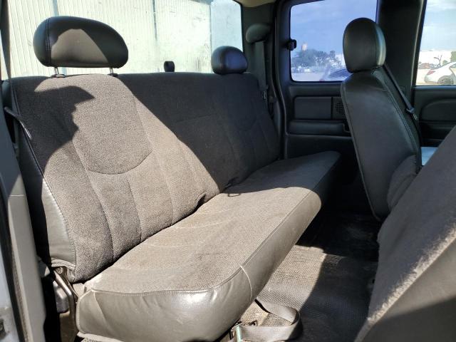 Photo 10 from auction – 2004 CHEVROLET SILVERADO with VIN 2GCEC19T541400887