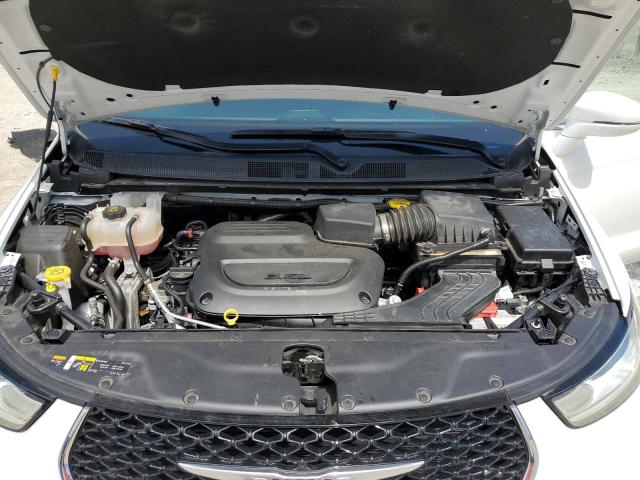 Photo 11 from auction – 2022 CHRYSLER 200 with VIN 2C4RC1BGXNR114082