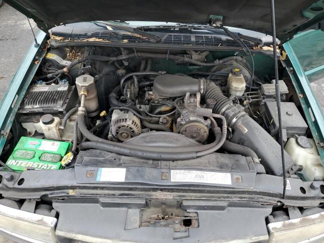Photo 11 from auction – 2000 CHEVROLET BLAZER with VIN 1GNDT13W1YK268836