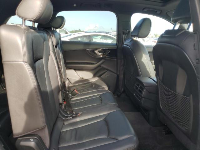 Photo 11 from auction – 2017 AUDI Q7 PREMIUM with VIN WA1LAAF7XHD033767