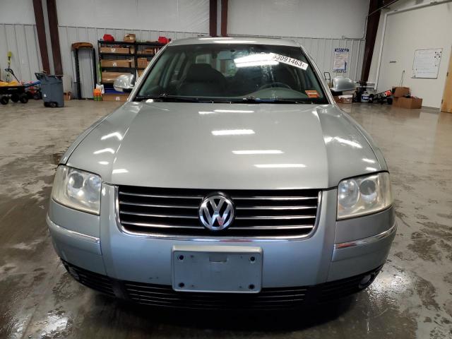 Photo 5 from auction – 2004 VOLKSWAGEN PASSAT GLS with VIN WVWPD63B44E233908
