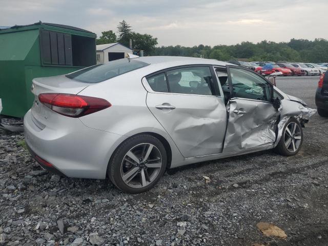 Photo 3 from auction – 2017 KIA FORTE EX with VIN 3KPFN4A85HE004992