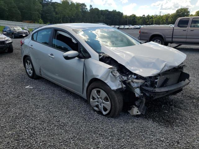 Photo 4 from auction – 2017 KIA FORTE LX with VIN 3KPFK4A78HE072025