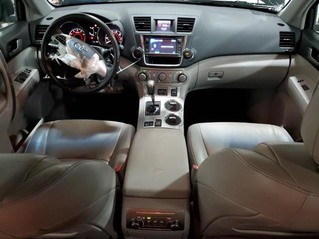 Photo 8 from auction – 2013 TOYOTA HIGHLANDER with VIN 5TDBK3EH1DS189229