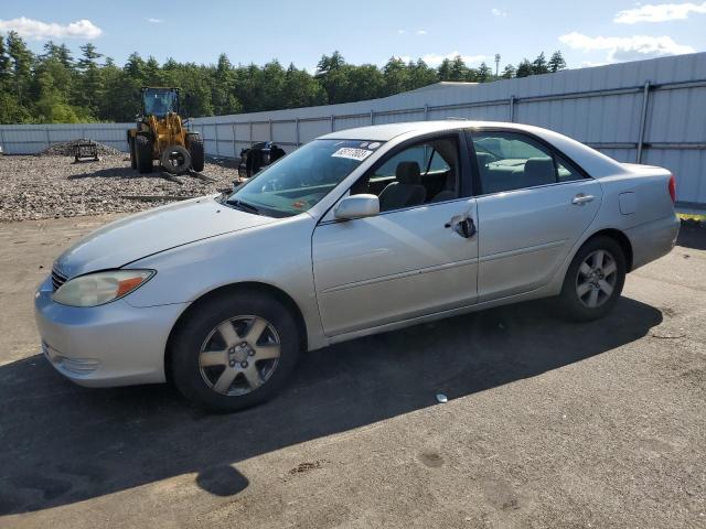 TOYOTA CAMRY LE 2004 with VIN 4T1BF32K24U568672 - Photo from auction