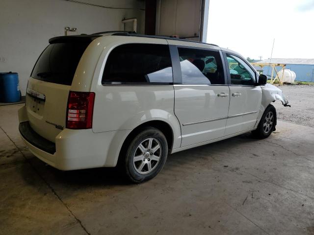 Photo 3 from auction – 2010 CHRYSLER TOWN & COU with VIN 2A4RR5D13AR239976