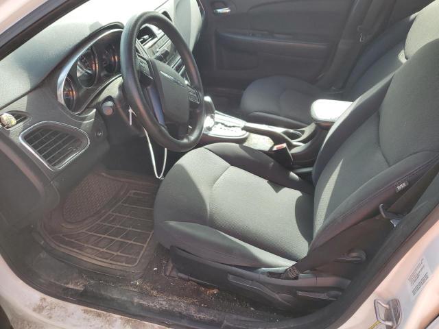 Photo 7 from auction – 2013 CHRYSLER 200 LX with VIN 1C3CCBABXDN588499