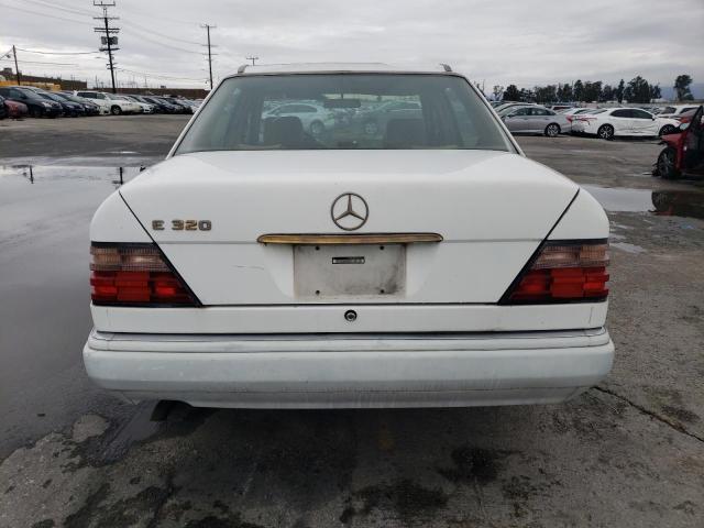 Фото 6 с аукциона – 1994 MERCEDES-BENZ E-CLASS с VIN WDBEA32E6RC060968