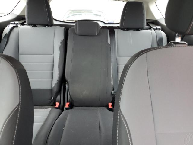 Photo 10 from auction – 2017 FORD ESCAPE S with VIN 1FMCU0F73HUB57799
