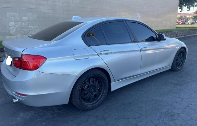 Photo 4 from auction – 2012 BMW 335 I with VIN WBA3A9C52CF270612