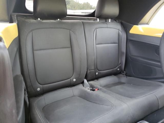 Photo 10 from auction – 2014 VOLKSWAGEN BEETLE with VIN 3VW5P7AT2EM803185